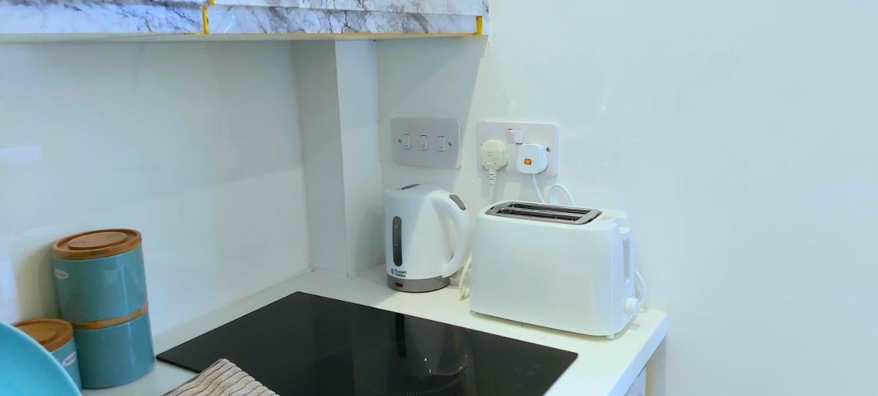 Great Studio Apartments - Netflix, Wifi, Digital Tv Σέφιλντ Εξωτερικό φωτογραφία