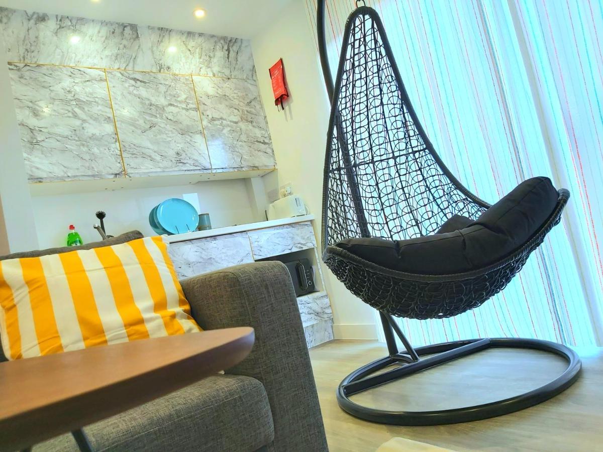 Great Studio Apartments - Netflix, Wifi, Digital Tv Σέφιλντ Εξωτερικό φωτογραφία
