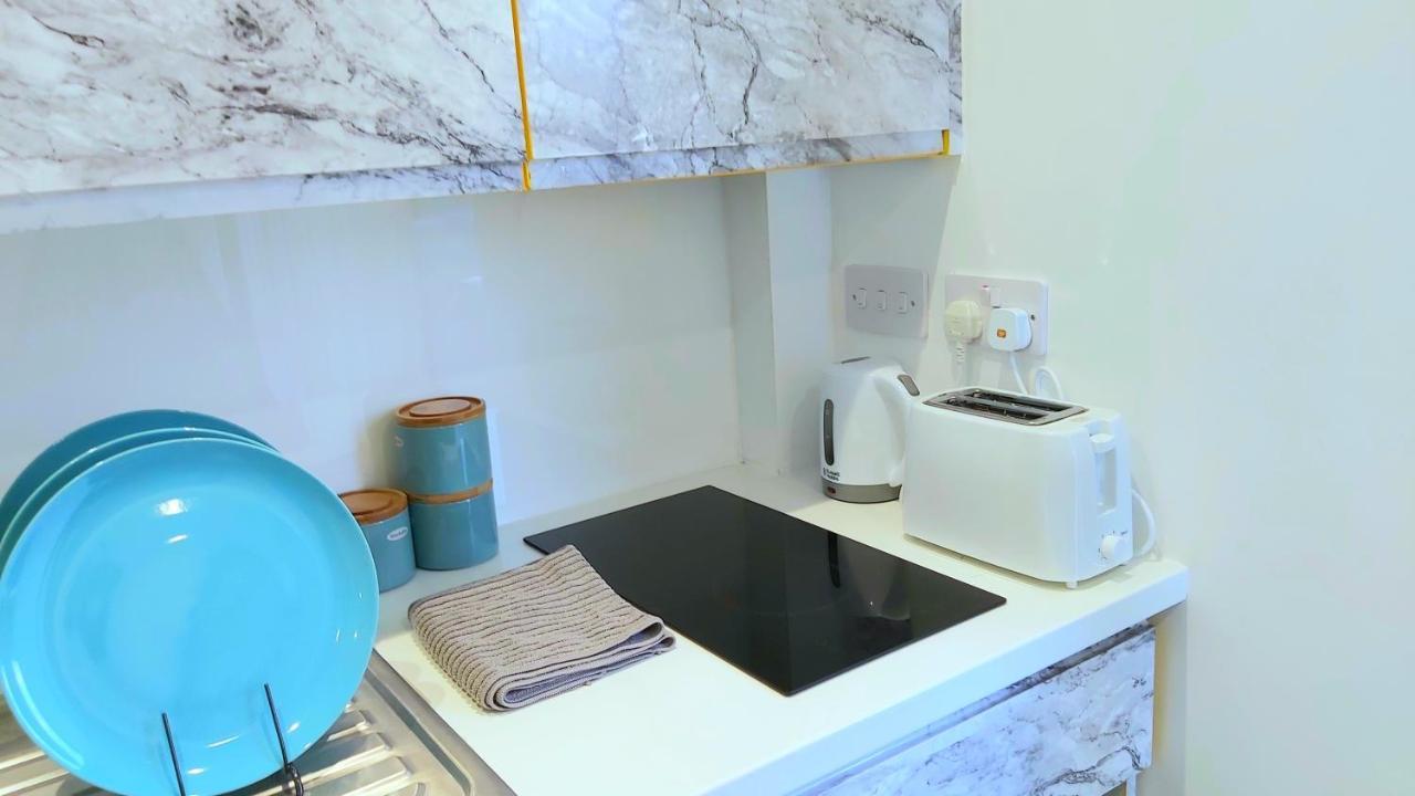 Great Studio Apartments - Netflix, Wifi, Digital Tv Σέφιλντ Εξωτερικό φωτογραφία
